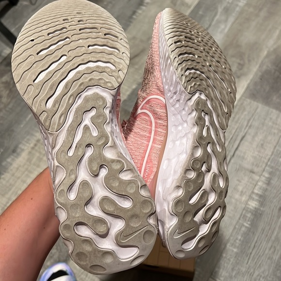 NIKE Women's Free Run 5.0 Next Nature  9 US - Picture 5 of 6